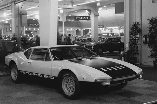 Short: De Tomaso Pantera 290 — Supercar Nostalgia